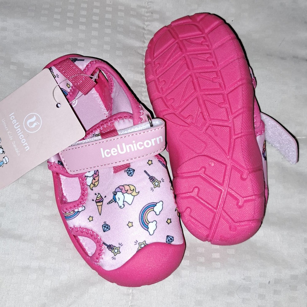 New ICEUNICORN beach/barefoot shoes - EU 26 / 9.5 Kids